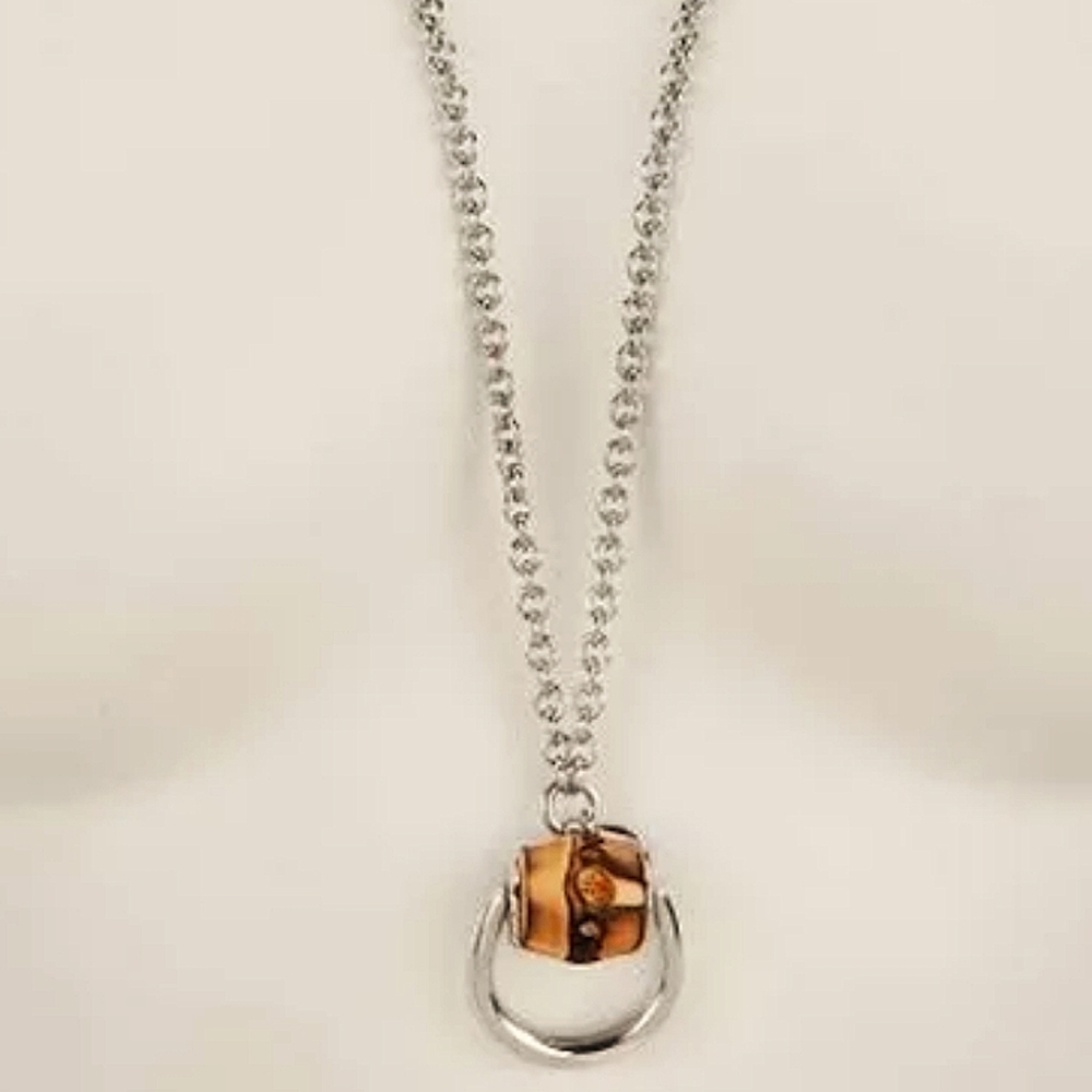 GUCCI MEN'S STERLING SILVER PENDANT WITH HORSEBIT AND ICONIC BAMBOO CENTER